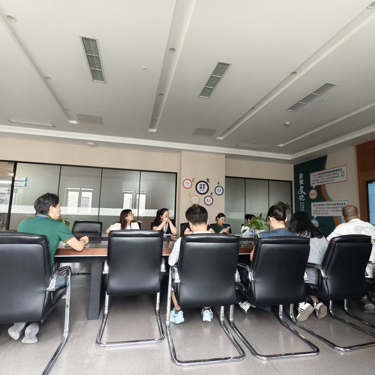 Bagaimana diskusi internal rutin membantu SEAVER mengoptimalkan desain dan biaya mesin kopi rumahan untuk pasar global dan luar negeri Bagaimana diskusi internal rutin membantu SEAVER mengoptimalkan desain dan biaya mesin kopi rumahan untuk pasar global dan luar negeri